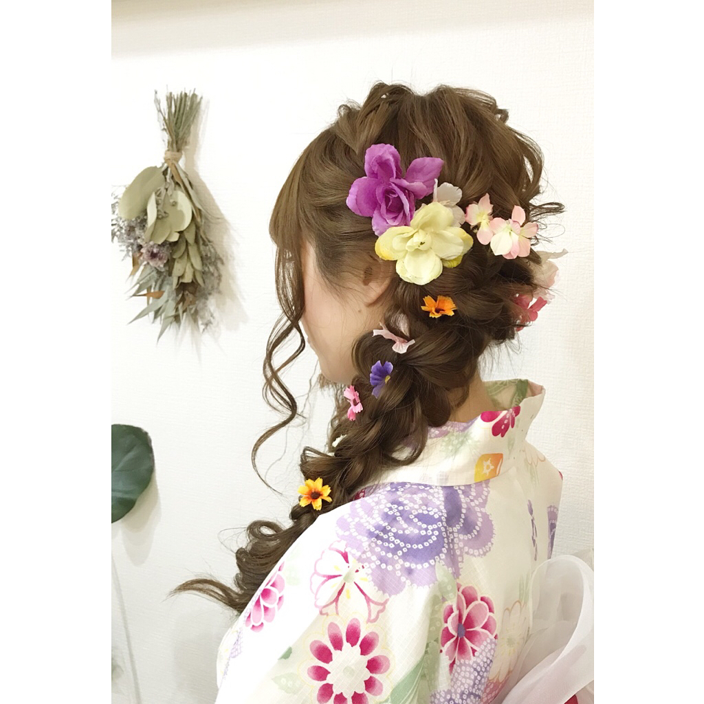 成人式の髪型2020｜振袖×ミディアムの編み込み、ダウン、ハーフアップアレンジ10選！