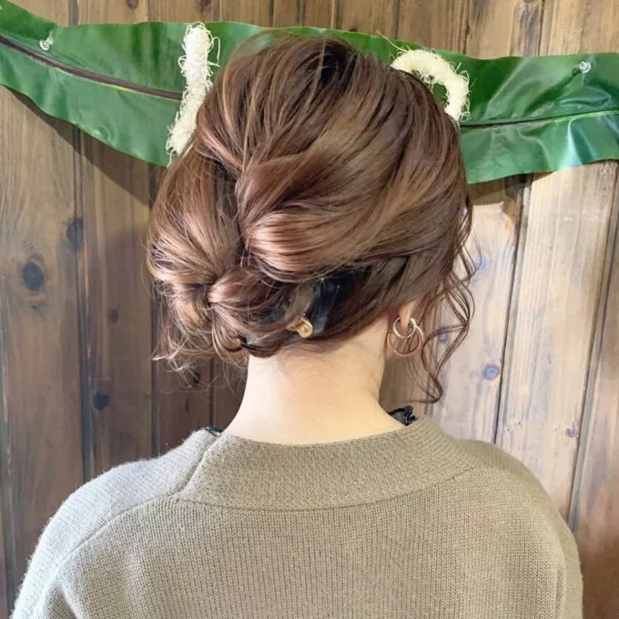 スーツに似合う髪型 ボブ編 自分で簡単に出来る お勧めのヘアアレンジ10選をご紹介